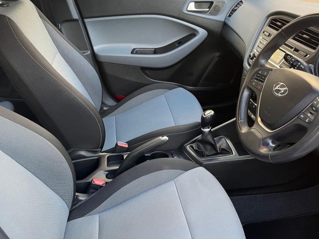 Image for 2017 Hyundai i20 Active Deluxe 5DR