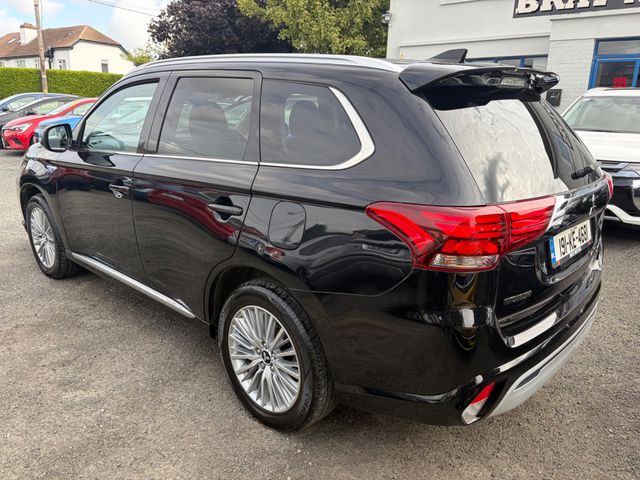 Image for 2019 Mitsubishi Outlander 2019 MITSUBISHI OUTLANDER 2.4 PETROL PLUG IN HYBRID