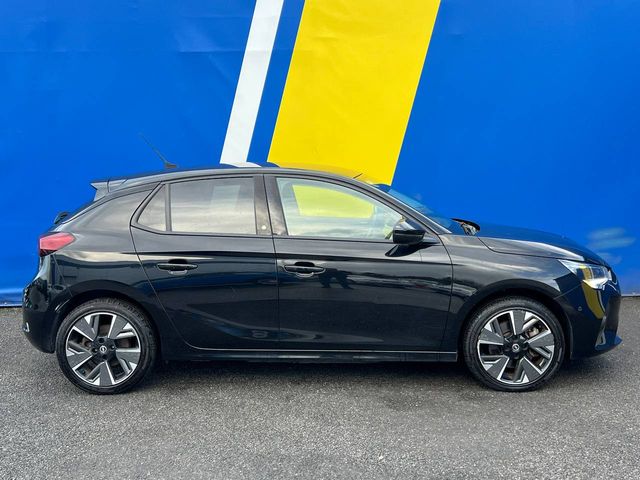 Image for 2022 Opel Corsa e ELITE AUTO // HEATED SEATS // APPLE CARPLAY/ANDROID AUTO // DIGITAL CLUSTER