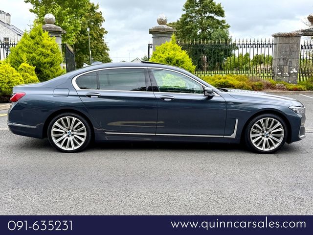 Image for 2020 BMW 7 Series 745e LWB X-DRIVE AUTO==HUGE SPEC==