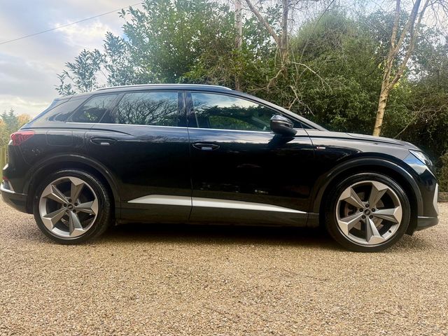 Image for 2022 Audi Q4 e-tron 50 E-TRON QUATTRO S LINE 