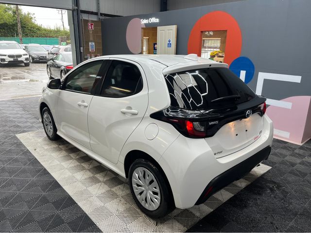 Image for 2021 Toyota Yaris €15950 2021 TOYOTA YARIS 1.5L HYBRID / 89K KMS / ADAPTIVE CRUISE CONTROL, REVERSE CAMERA & MORE