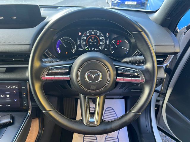Image for 2023 Mazda MX-30 EXCLUSIVE LINE E-SKYACTIV 35.5KWH // HEADS-UP DISPLAY // VERY LOW MILEAGE // BLUETOOTH MUSIC