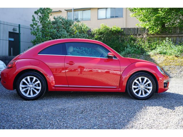 Image for 2017 Volkswagen Beetle 