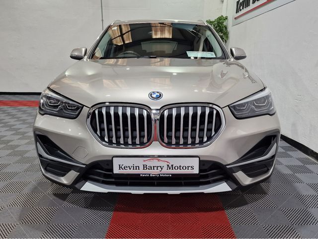 Image for 2022 BMW X1 25E X-LINE (PLUG IN HYBRID) XDRIVE AUTOMATIC **ONE OWNER / TOP SPEC / APPLE CARPLAY / CRUISE CONTROL / ELECTRIC BOOTLID / FULL BLACK LEATHER / HEATED FRONT SEATS / REAR TINTED GLASS / SAT NAV**