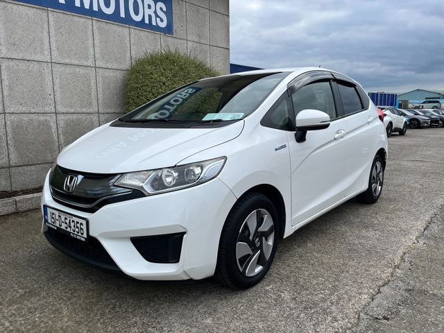 Image for 2015 Honda Fit AUTOMATIC HYBRID 1.5 L PETROL 