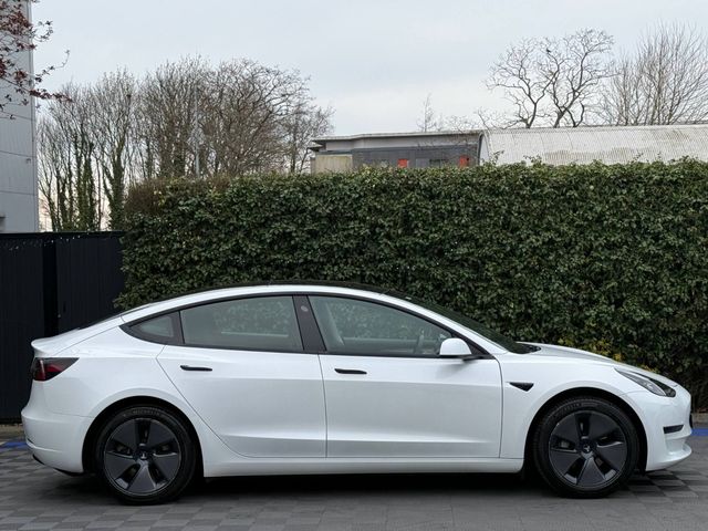 Image for 2022 Tesla Model 3 DUAL MOTOR LONG RANGE // PAN ROOF // 5 HEATED SEATS // TESLA AUTOPILOT