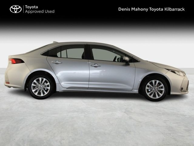 Image for 2025 Toyota Corolla Luna Saloon
