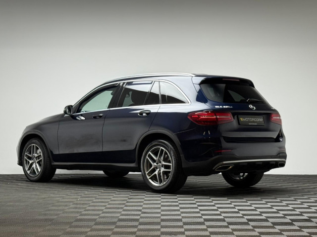 Image for 2018 Mercedes-Benz GLC Class 220D AMG LINE 4MATIC AUTO