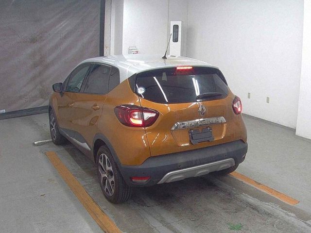 Image for 2019 Renault Captur 1.2 AUTOMATIC INTENSE EDITION - ORANGE/WHITE TWO TONE - BLACK HALF LEATHER - REAR CAMERA