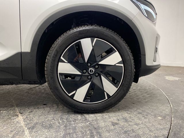 Image for 2025 Volvo XC40 BEV Recharge 238hp RWD Plus