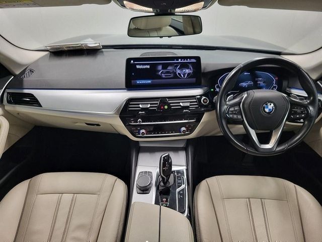 Image for 2021 BMW 5 Series 530e SE Saloon