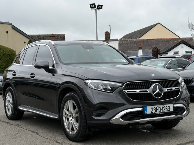 Image for 2023 Mercedes-Benz GLC Class 220D 4MATIC AVANTGARDE LINE + *LOW KMS*