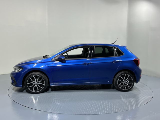Image for 2022 Volkswagen Polo Sport Life 1.0 Tsi 221