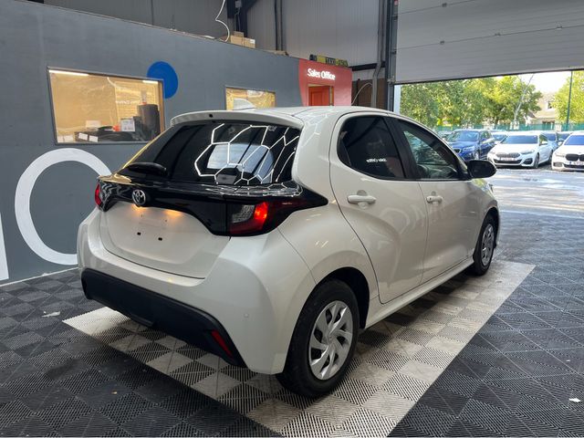 Image for 2022 Toyota Yaris 2022 TOYOTA YARIS X 1.0 AUTOMATIC / REVERSE CAMERA AND MORE