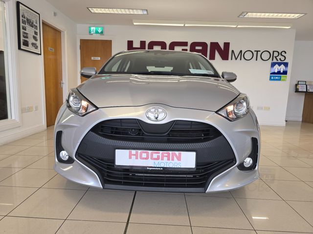 Image for 2022 Toyota Yaris 1.0 Luna 4DR