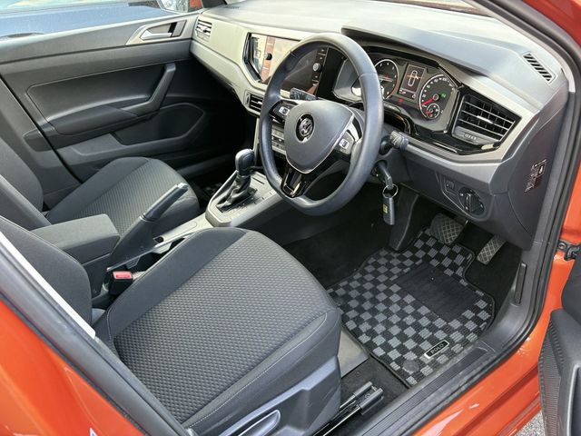 Image for 2018 Volkswagen Polo 1.0 TSI Automatic, Reversing camera