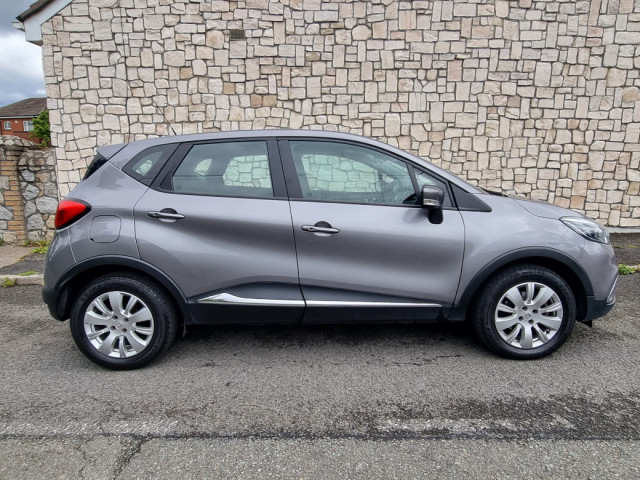 Image for 2014 Renault Captur dCi 90 S&S LIFE