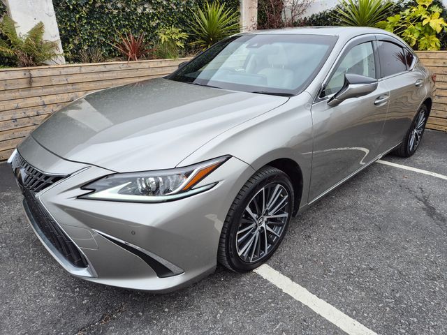 Image for 2023 Lexus ES 300h 2.5 HYBRID / LUX SPEC / LOW MILEAGE / TAX €170 (232 REG) 