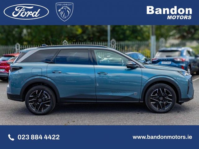 Image for 2025 Peugeot 5008 2025 Peugeot 5008 1.2 Hybrid 136bhp E-DCS6 Allure