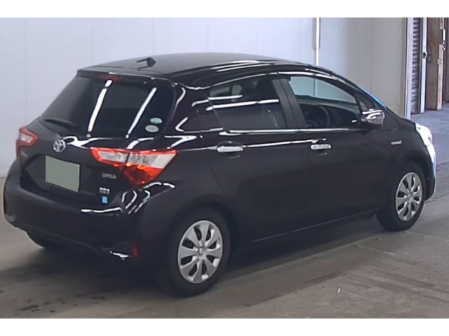 Image for 2017 Toyota Vitz 1.5 Petrol Hybrid Auto