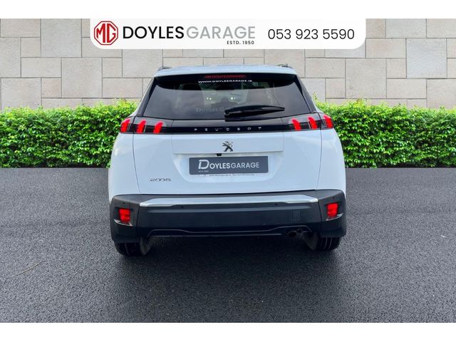 Image for 2022 Peugeot 2008 1.2 Puretech 100bhp Allure