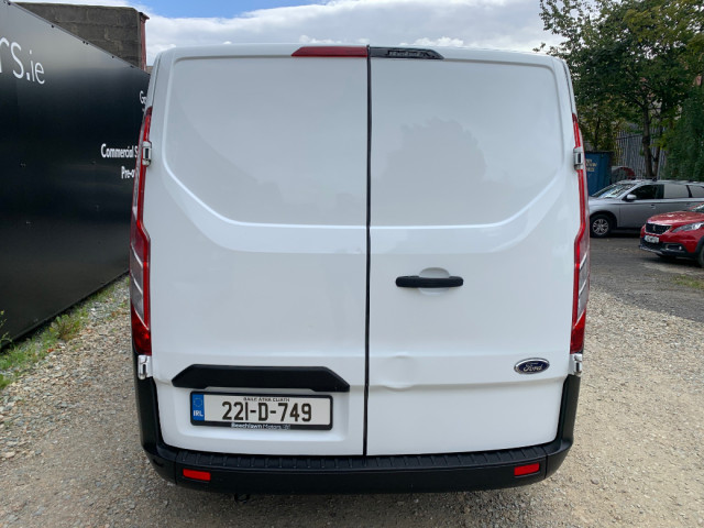 Image for 2022 Ford Transit Custom 2.0 TDCI 130 PS LWB VAN // PRICE EXCL. VAT // 11/25 CVRT // ONE OWNER // FULL DOCUMENTED SERVICE HISTORY // 