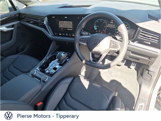 Image for 2026 Volkswagen Touareg R-LINE 3.0TDI 4M 231BHP