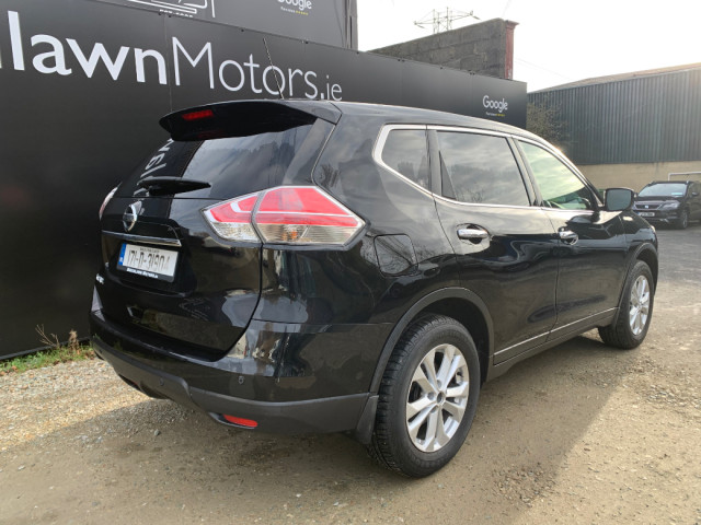 Image for 2017 Nissan X-Trail 1.6 DSL SV 5 SEATER // DOCUMENTD SERVICE HISTORY // €270 ROAD TAX // 03/27 NCT // MOON ROOF, REVERSE CAMERA AND SAT NAV // 