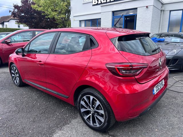 Image for 2023 Renault Clio 2023 RENAULT CLIO 1.3 PETROL AUTO Equilibre