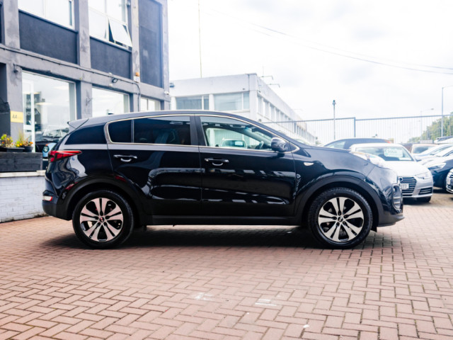Image for 2016 Kia Sportage 1.7 CRDI 115BHP EDITION 1 5DR ESTATE FINISHED IN BLACK // IMMACULATE CONDITION THROUGHOUT // BUY WITH CONFIDENCE AA AND SIMI APPROVED DEALER 2025 // FINANCE ARRANGED // ALL TRADE INS WELCOME // 
