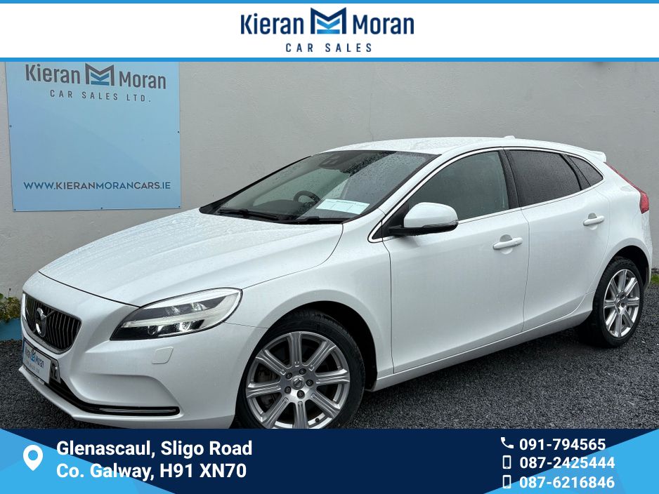 Image for 2019 Volvo V40 INSCRIPTION 
