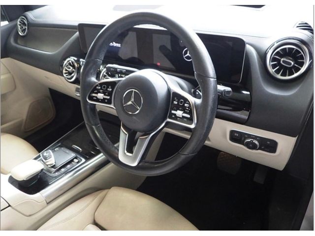 Image for 2020 Mercedes-Benz B Class B180 Auto Style