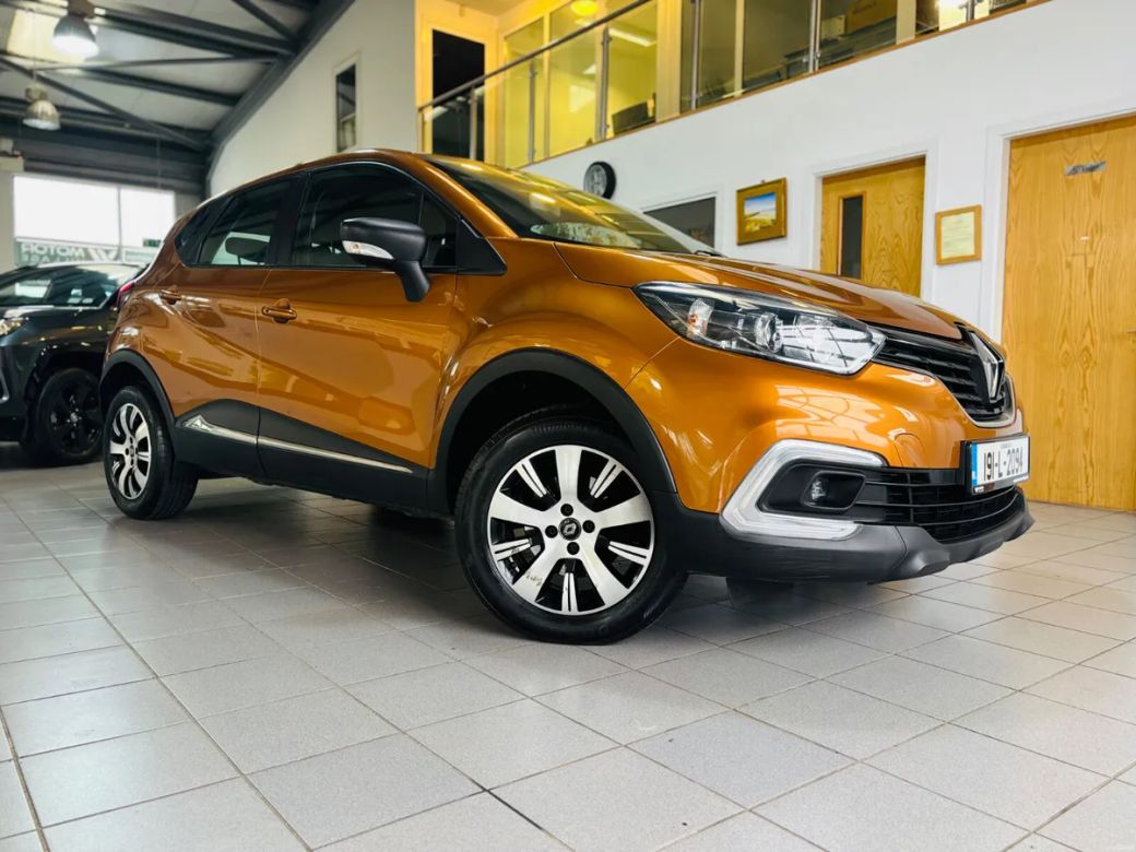 Image for 2019 Renault Captur Play DCI 90 MY18 5DR