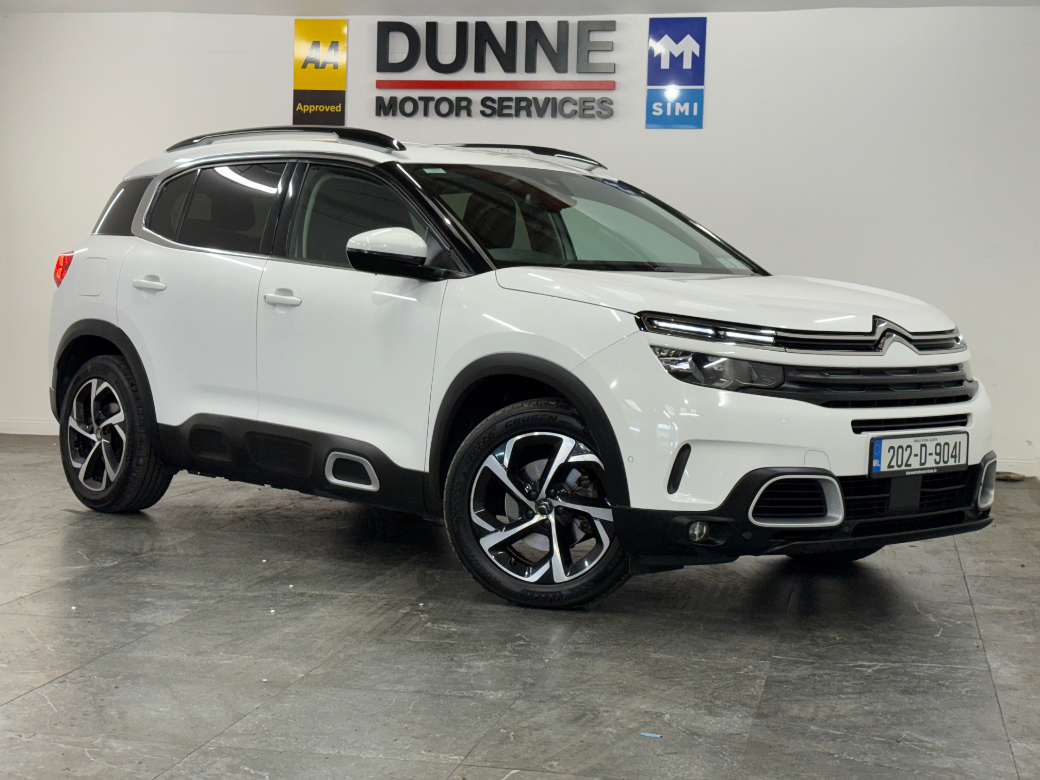 Image for 2020 Citroen C5 Aircross **FEEL MODEL**18"DIAMIND CUT ALLOYS**LEATHER MULTIFUNCTION STEERING WHEEL**WIRELESS PHONE CHARGING**BLIND SPOT WARNING**LANE DEPARTURE ASSIST**TOUCHSCREEN CONTROL PANEL**F AND R PARKING SENSORS**