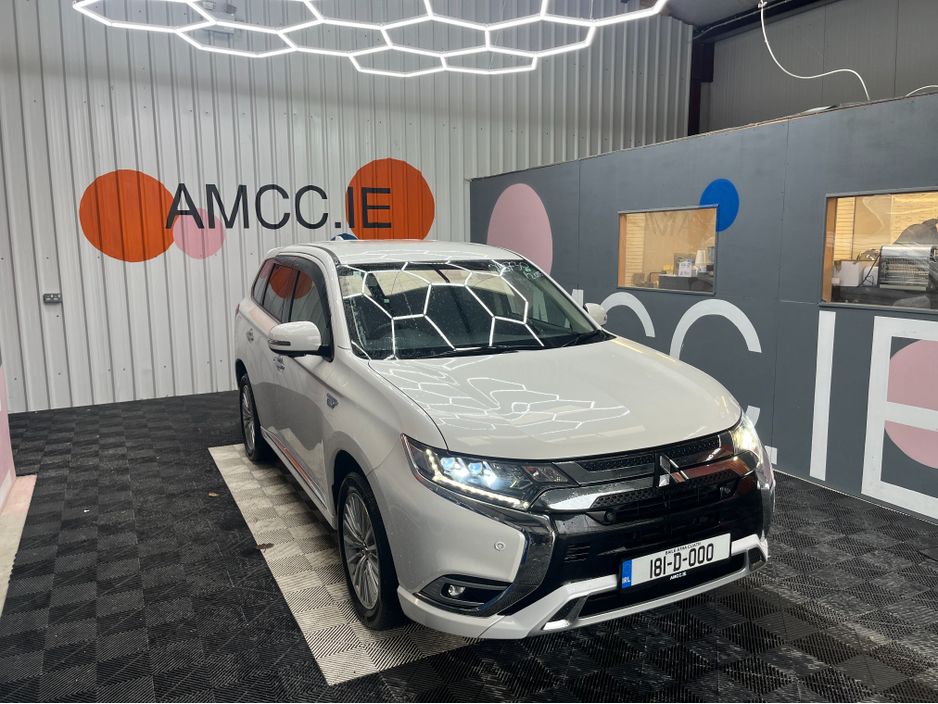 Image for 2018 Mitsubishi Outlander €20950! 2018 MITSUBISHI OUTLANDER 2.4L HYBRID / 71K KMS / ADAPTIVE CRUISE CONTROL, HEATED SEATS & MORE