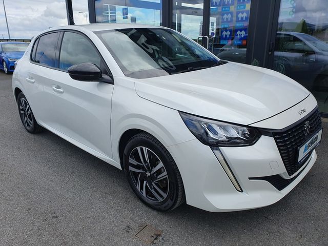 Image for 2020 Peugeot 208 LOW MILEAGE * ALLURE 1.2 AUTOMATIC