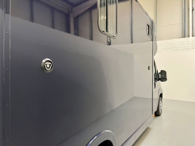 Image for 2019 Peugeot Boxer Fresh Conversion Horsebox