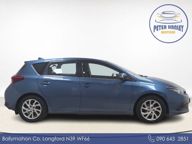 Image for 2017 Toyota Auris 1.6 D-4D (112) Luna