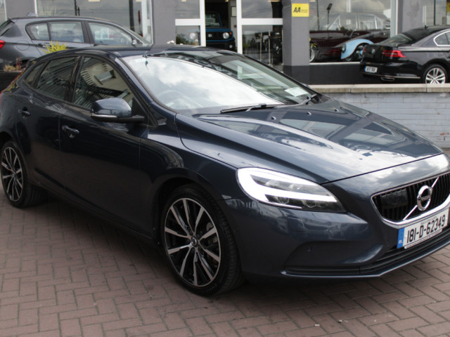 Image for 2018 Volvo V40 2.0D4 DYNAMIQUE EDITION 5DR HATCHBACK AUTOMATIC // 1 OWNER CAR WITH ONLY 111, 00 KMS IN AS NEW CONDITION // BUY WITH CONFIDENCE AA AND SIMI APPROVED DEALER 2026 // FINANCE ARRANGED // TRADE INS WELCOM