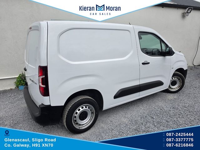 Image for 2023 Toyota Proace 1.5 GX SWB 650KG 3DR