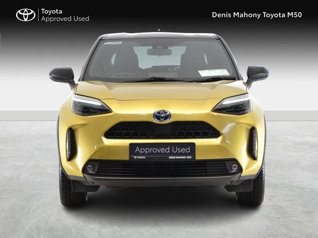 Image for 2022 Toyota Yaris Cross Luna Sport Hybrid Auto