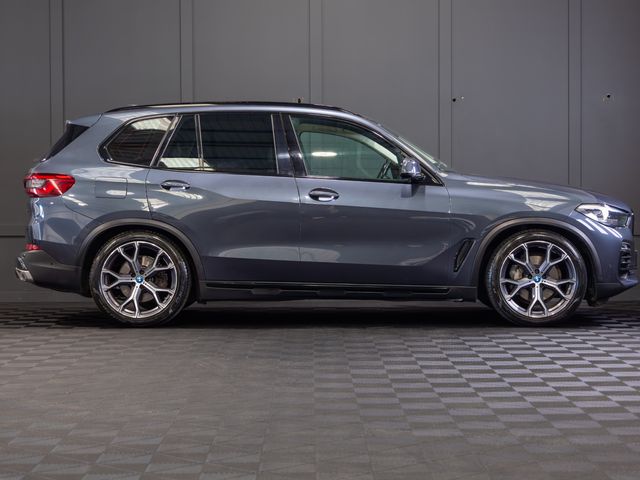 Image for 2019 BMW X5 X-Drive 30d X-Line 5 Seat N1 Crewcab