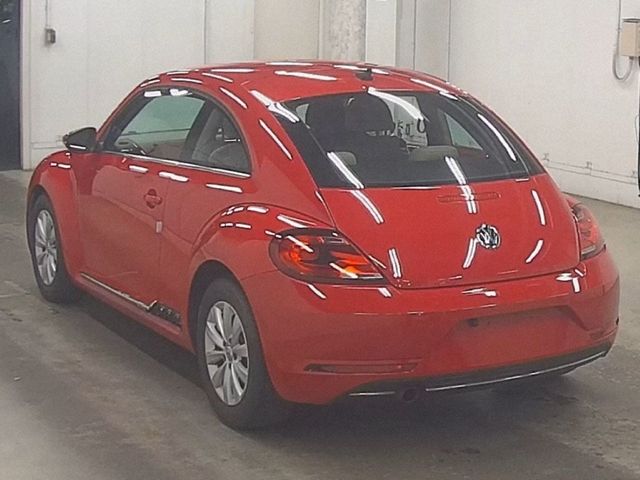 Image for 2016 Volkswagen Beetle 1.2 AUTOMATIC DESIGN EDITION - BEIGE LEATHER - FACTORY ALLOYS - COLOUR CODED INTERIOR - CRUISE CONTROL - HEATED SEAT - REAR CAMERA
