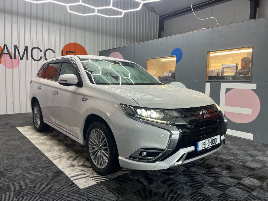 Image for 2019 Mitsubishi Outlander €21950! 2019 MITSUBISHI OUTLANDER PHEV 4WD G 2.4 AUTOMATIC / HEATED SEATS / HEATED STEERING WHEEL / CRUISE CONTROL / PADDLE SHIFTERS / 