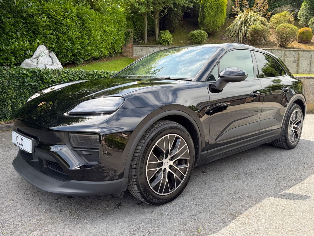 Image for 2025 Porsche Macan EV 