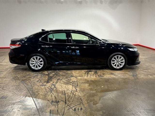 Image for 2021 Toyota Camry 2.5 HYBRID AUTOMATIC - FACTORY ALLOYS - CRUISE CONTROL - LED HEADLIGHT - REAR CAMERA/PARKING RADAR