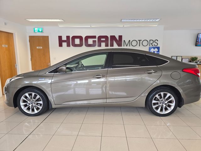 Image for 2015 Hyundai i40 Executive Diesel Saloon