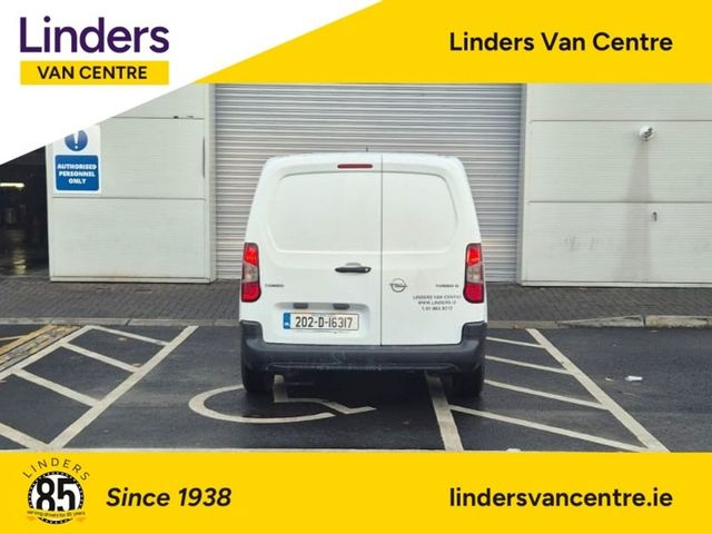 Image for 2020 Opel Combo 3 SEAT - 1 OWNER