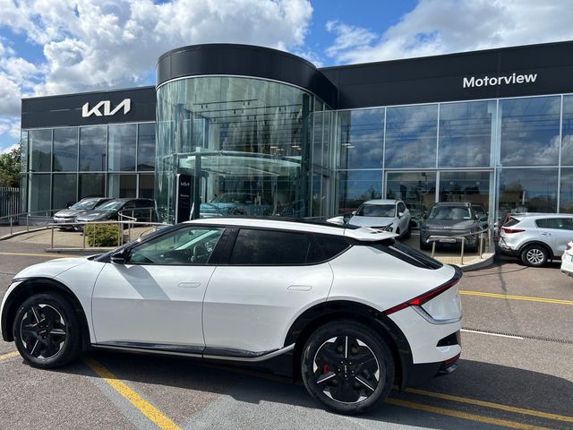 Image for 2025 Kia EV6 **EV6 SPORT **7 year warranty 0% finance, sunroof, Sports seats, electric seats, Apple CarPlay, Wireless charger 3 years aa membership, auto lights, **510km range**